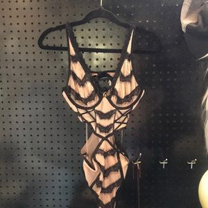 Bebe intimates size s